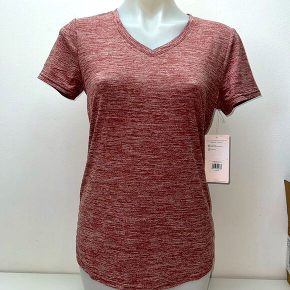 🔥Danskin TSHIRT SZ medium NEW - Picture 1 of 4